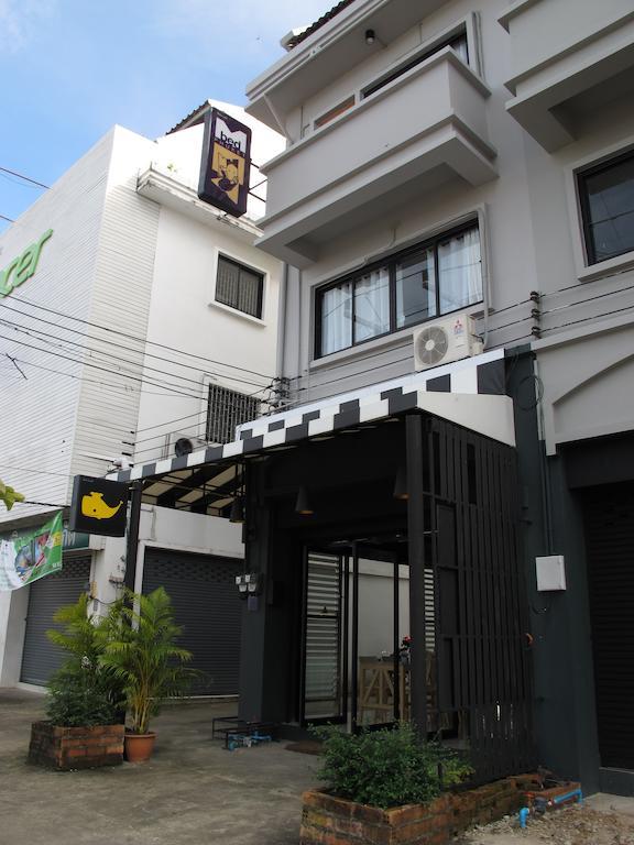 Hostel Mbed Phuket Zewnętrze zdjęcie