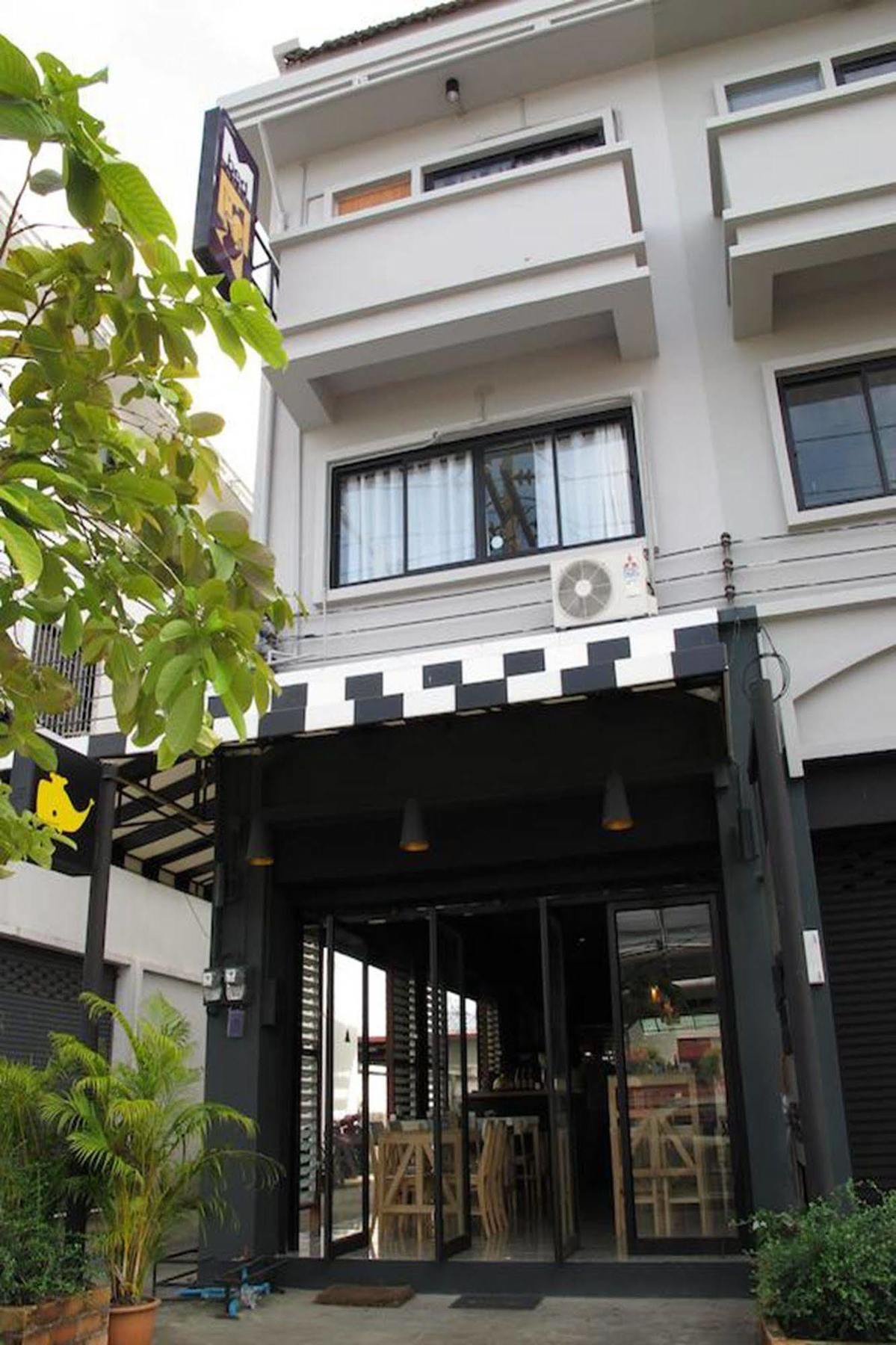 Hostel Mbed Phuket Zewnętrze zdjęcie