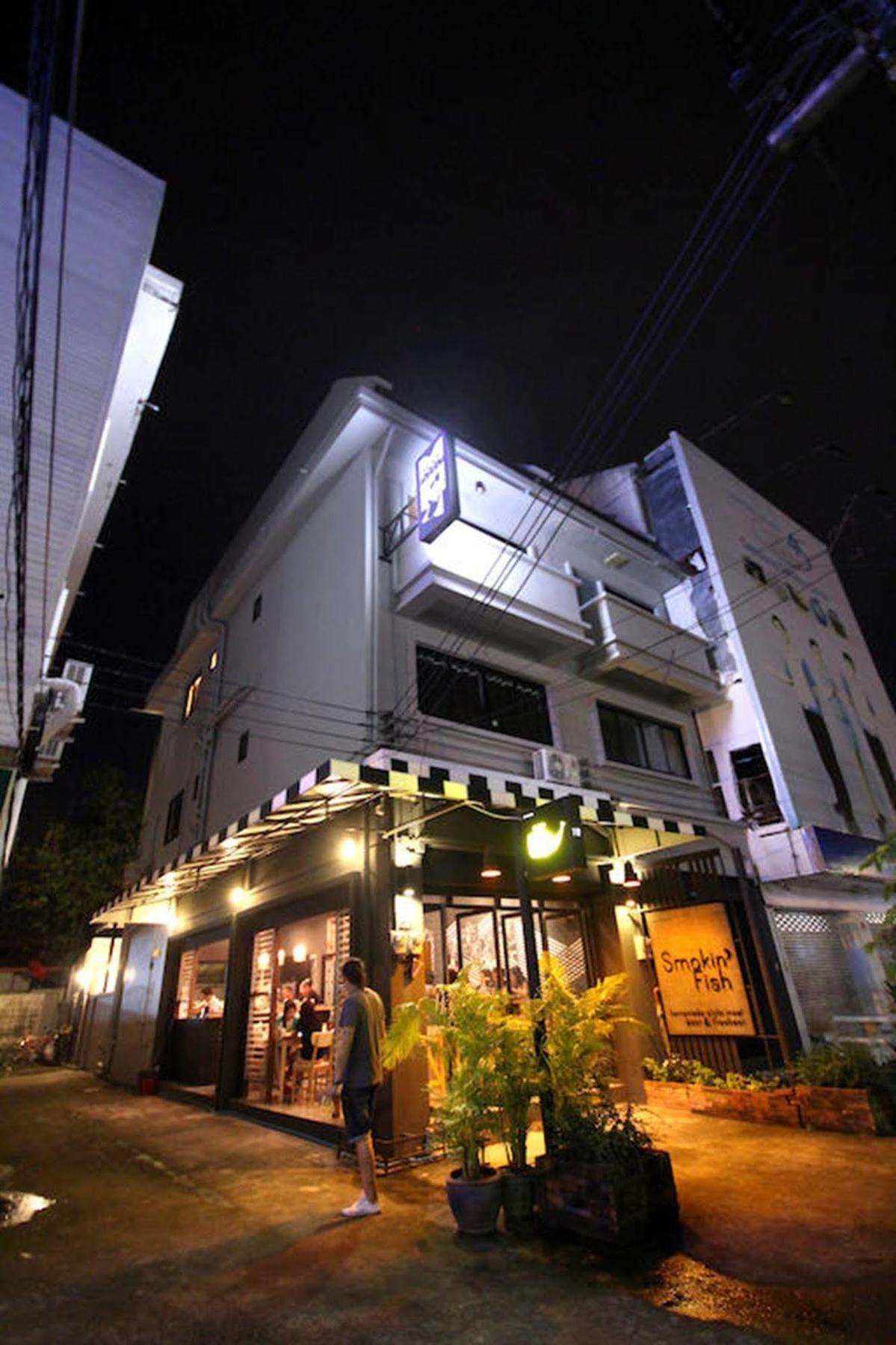 Hostel Mbed Phuket Zewnętrze zdjęcie